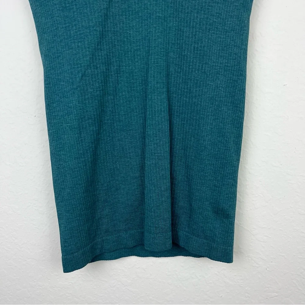 Lululemon Ribbed Racerback Tank Top Size 6